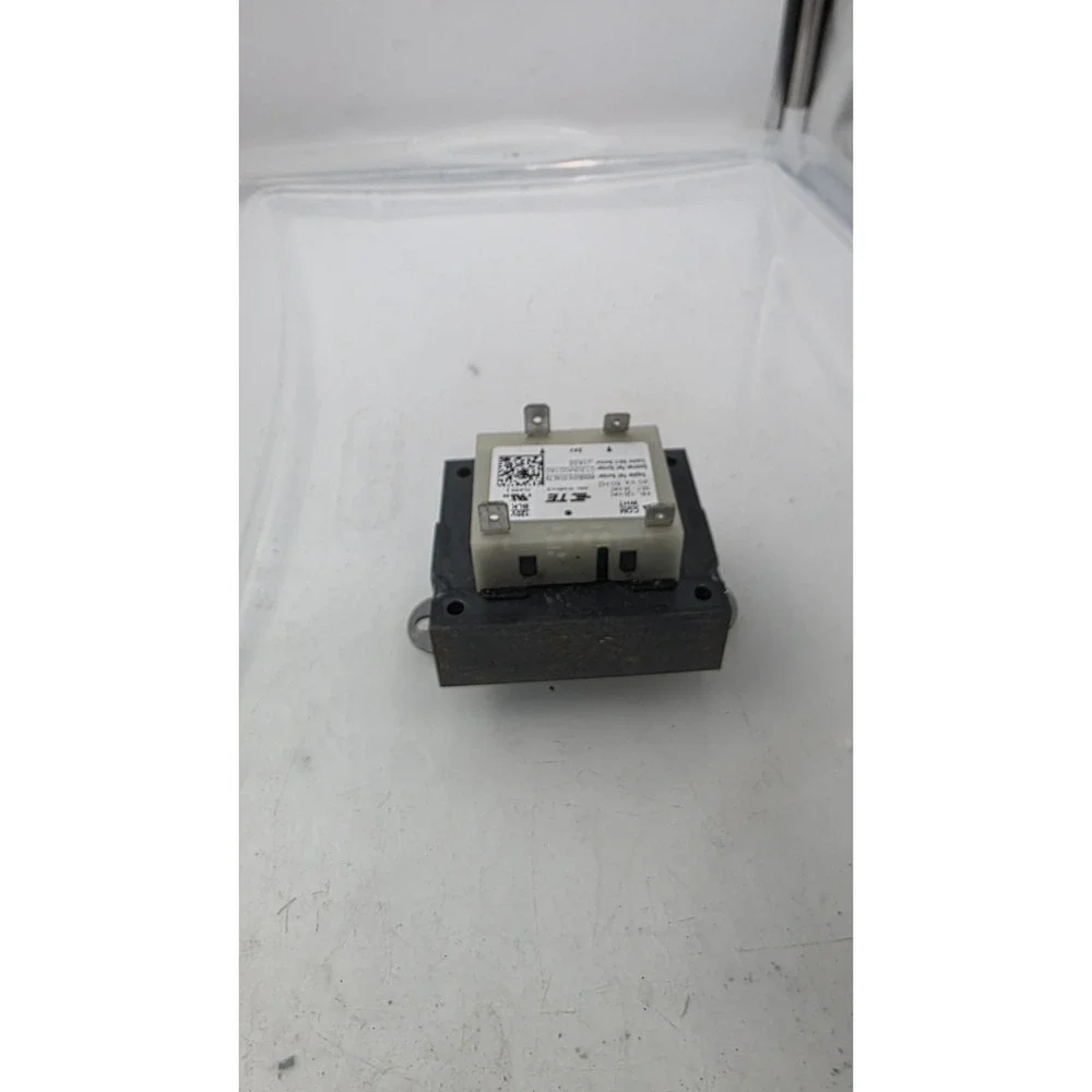 Goodman / 4600B01E07AE79 / Transformer 120V 24V 40VA